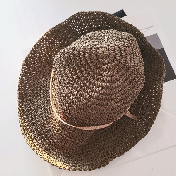 Raffaello Bettini Accessories - RAFFAELLO BETTINI HAT